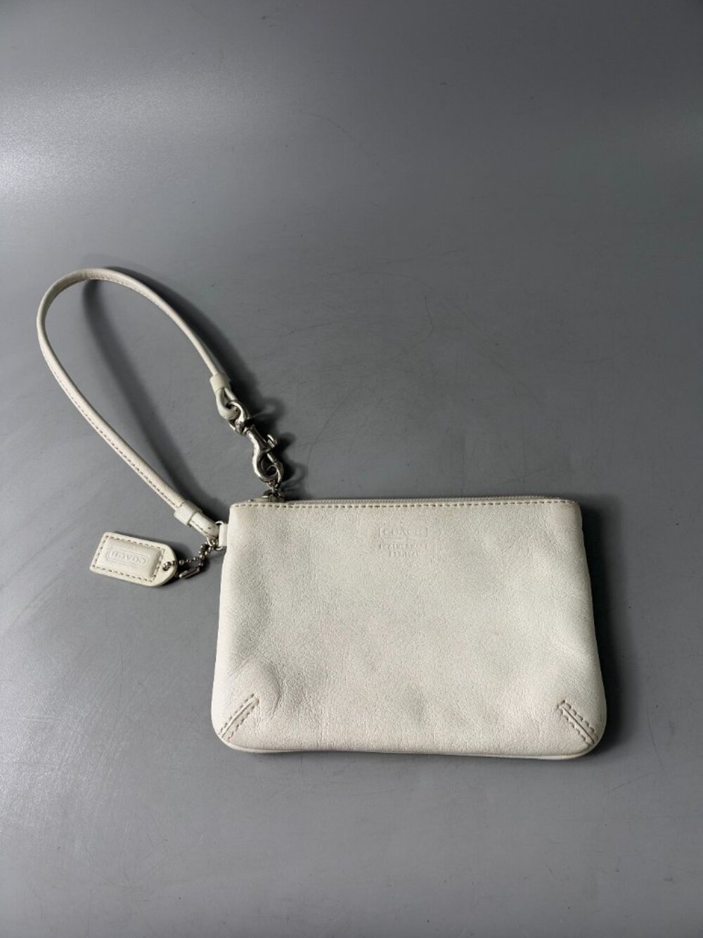 Authentic Coach Ivory Leather Wristlet